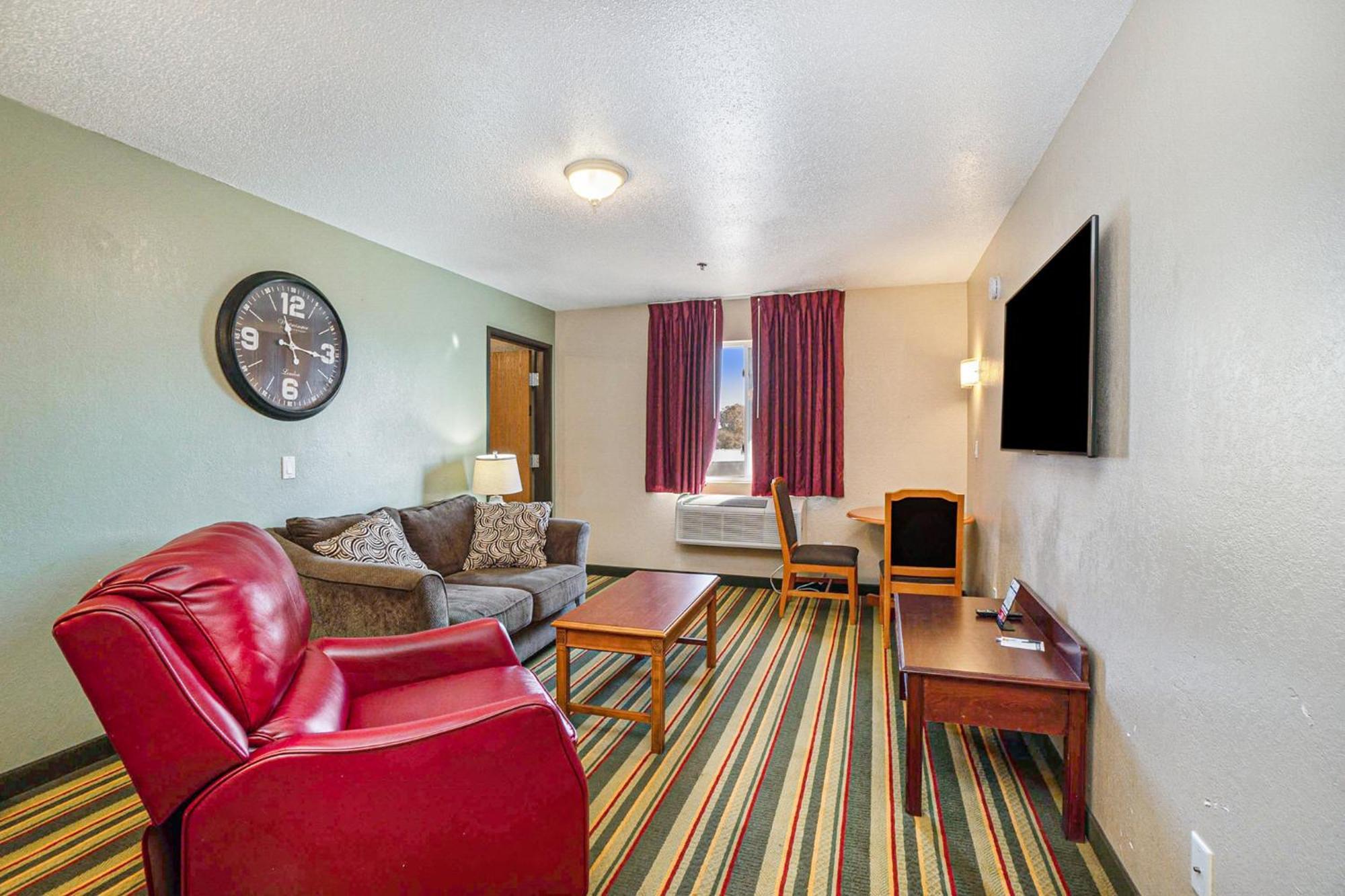 Super 8 By Wyndham Mt. Pleasant Hotel Mount Pleasant Buitenkant foto